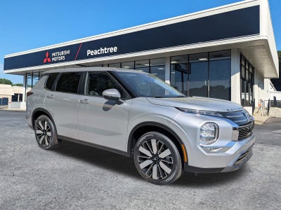 2026 Mitsubishi Outlander Base