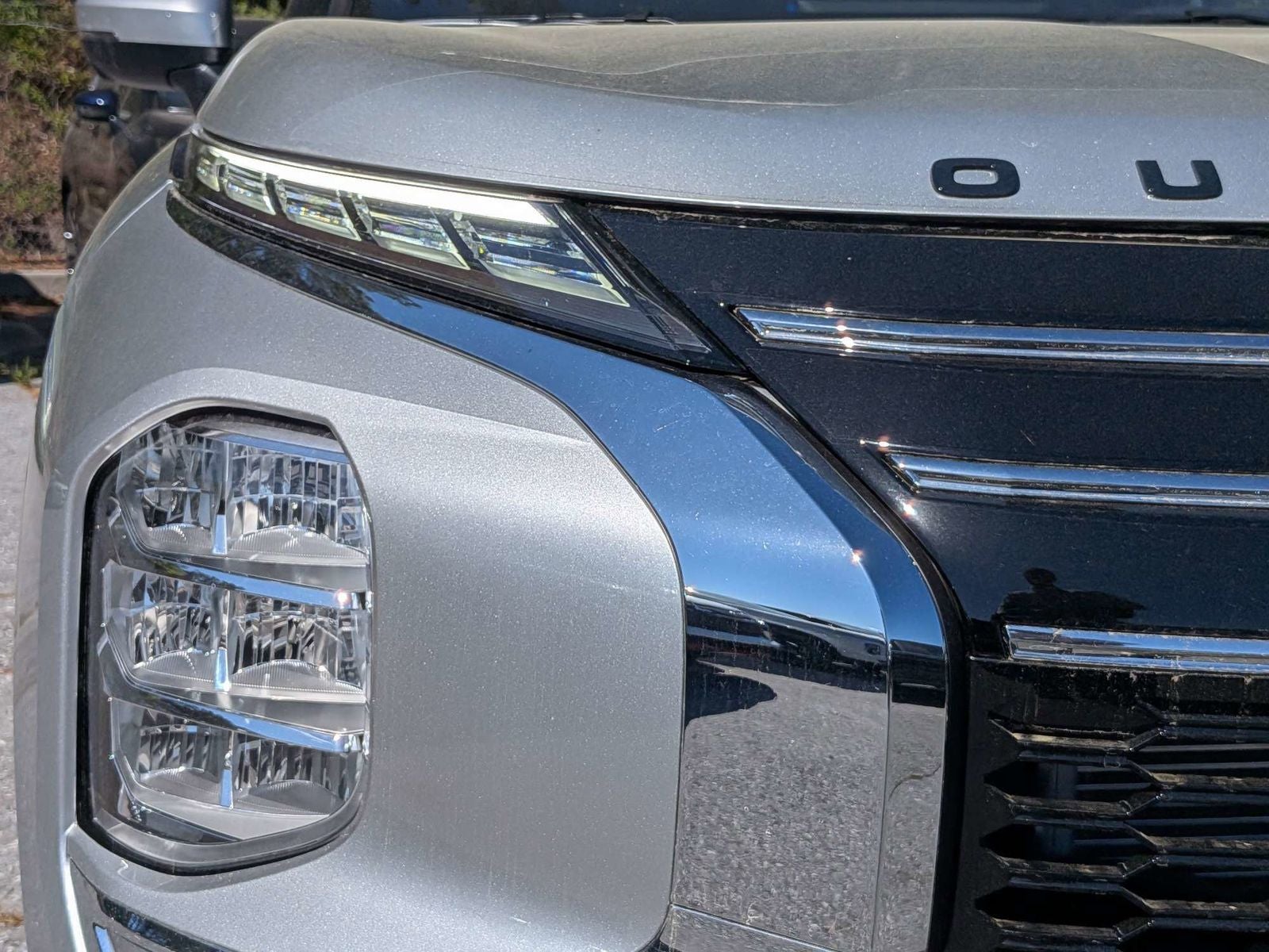 2026 Mitsubishi Outlander Base