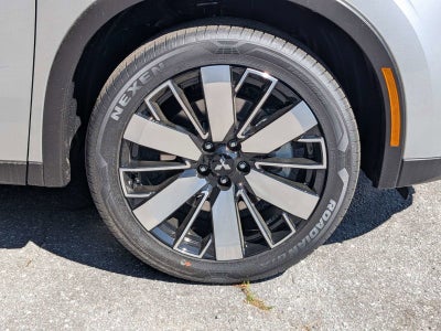 2026 Mitsubishi Outlander Base