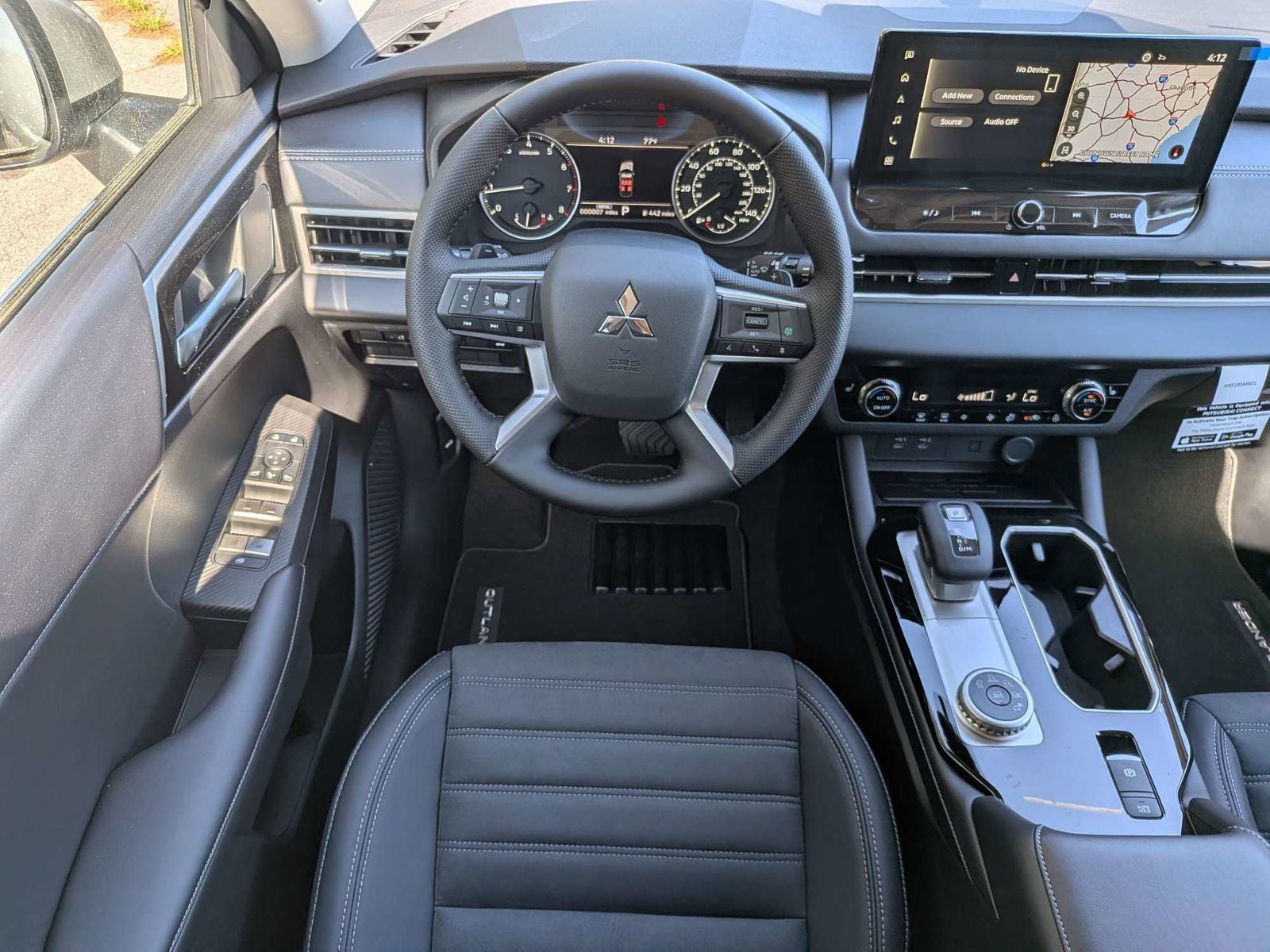 2026 Mitsubishi Outlander Base
