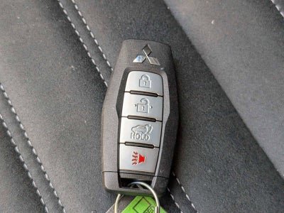2026 Mitsubishi Outlander Base