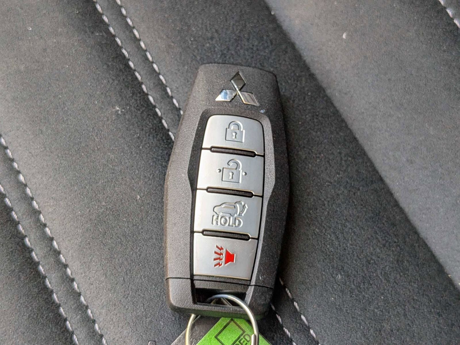 2026 Mitsubishi Outlander Base