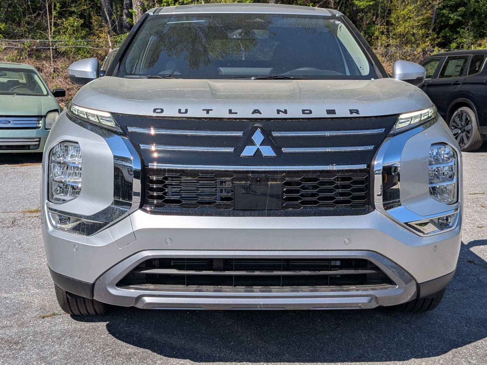 2026 Mitsubishi Outlander Base
