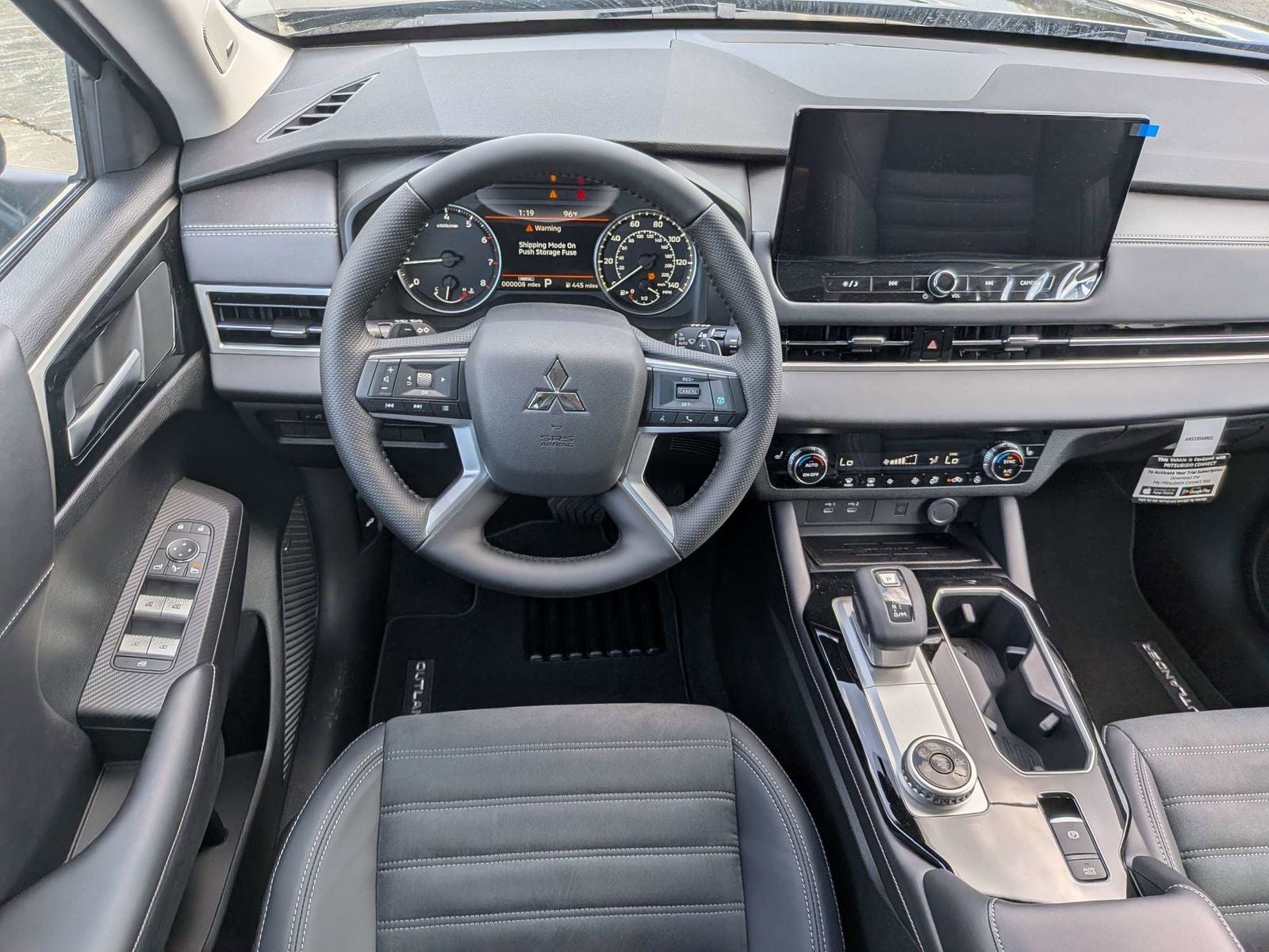 2026 Mitsubishi Outlander Base