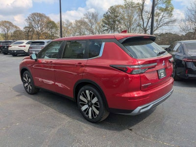 2026 Mitsubishi Outlander SE