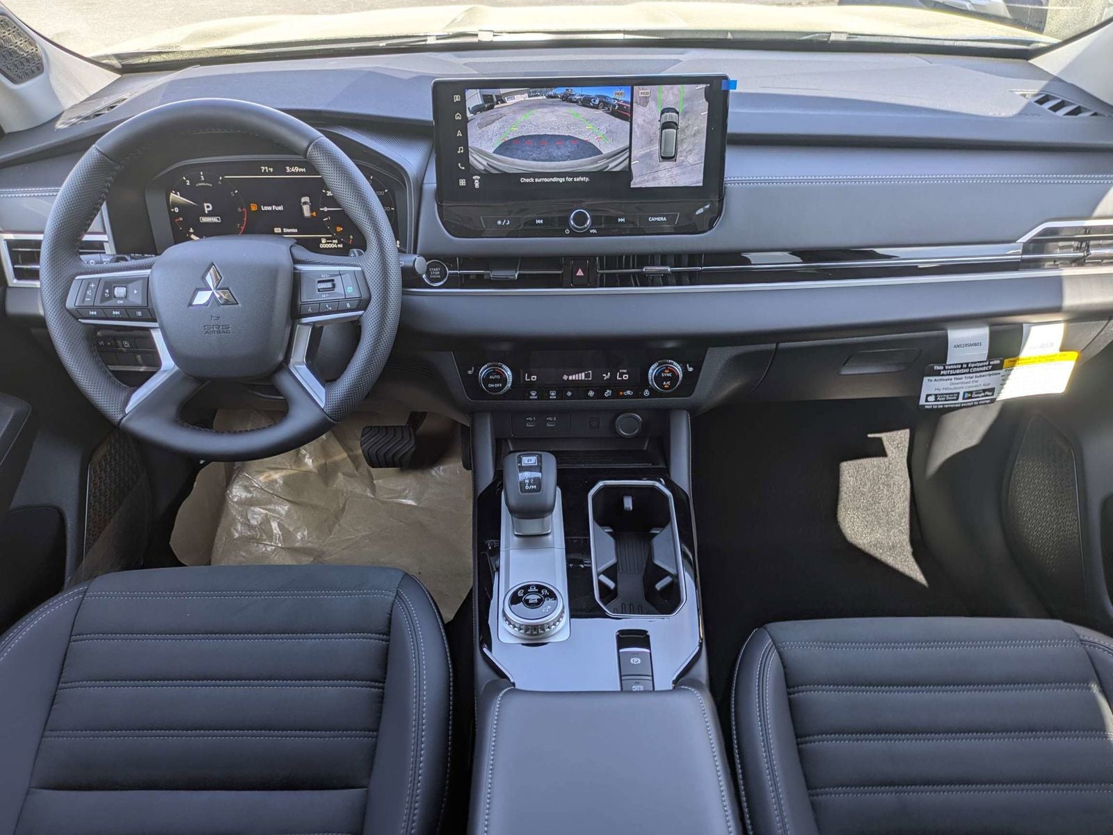 2026 Mitsubishi Outlander SE