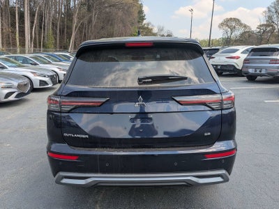 2026 Mitsubishi Outlander SE