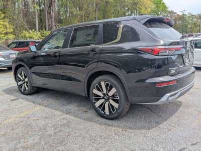 2026 Mitsubishi Outlander SE