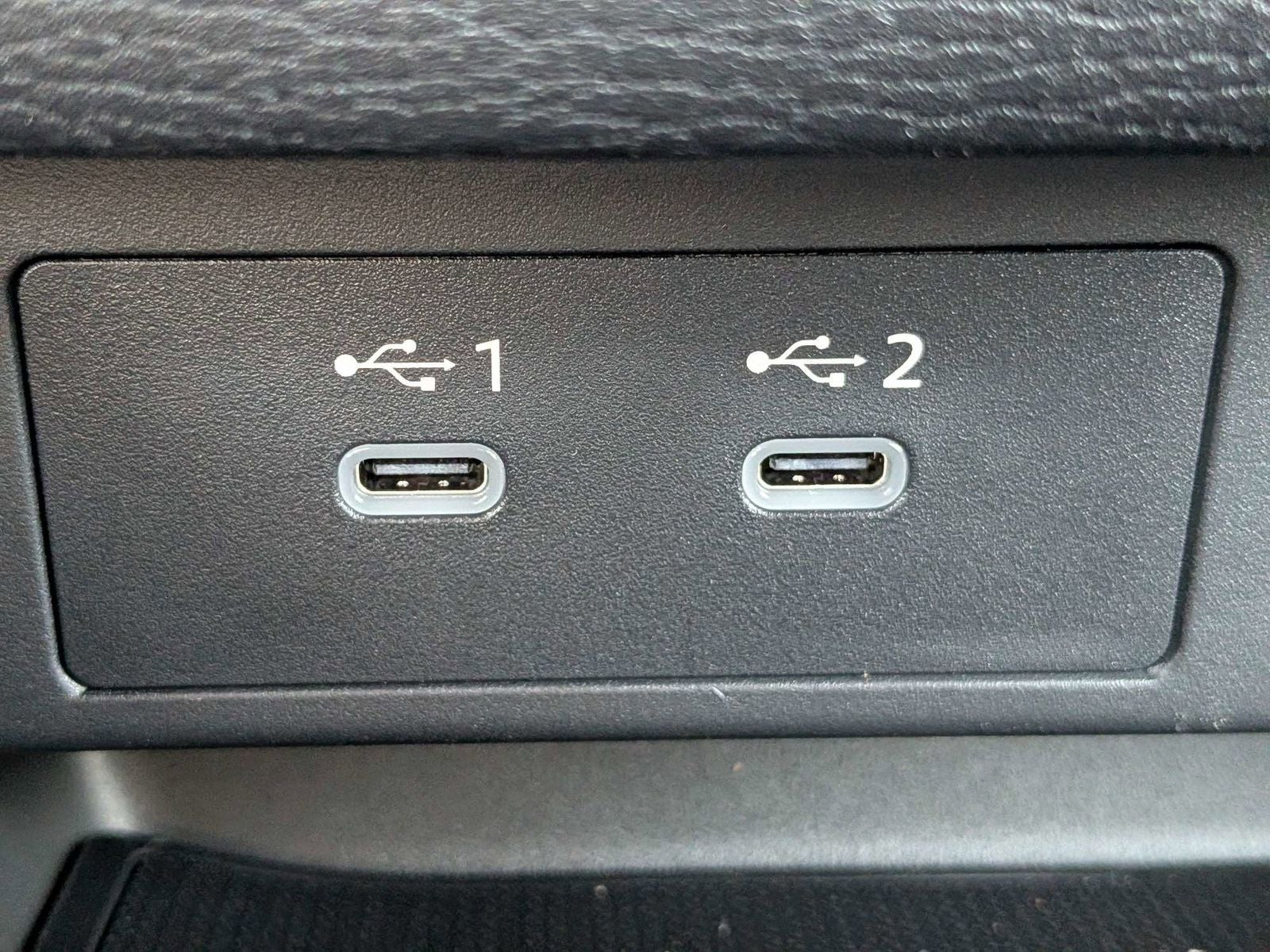 2026 Mitsubishi Outlander Base