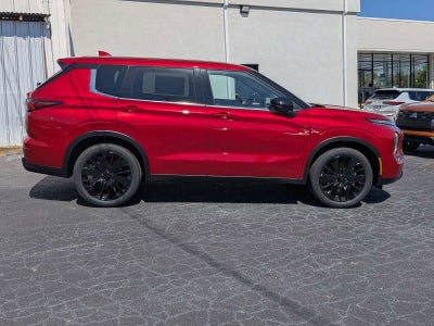 2026 Mitsubishi Outlander Base
