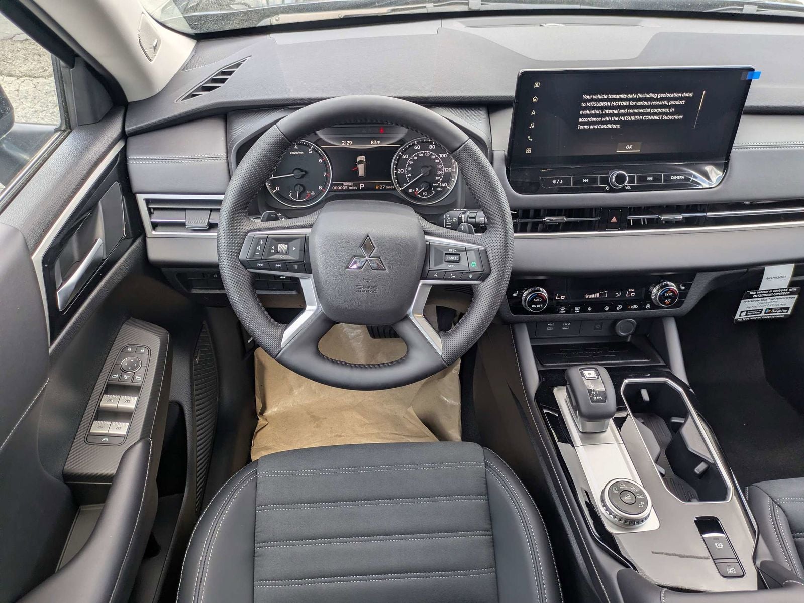 2026 Mitsubishi Outlander SE