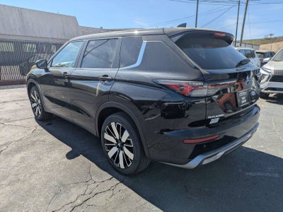 2026 Mitsubishi Outlander SE