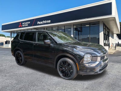 2026 Mitsubishi Outlander LE