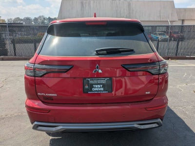 2026 Mitsubishi Outlander SE