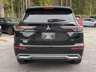 2026 Mitsubishi Outlander SE
