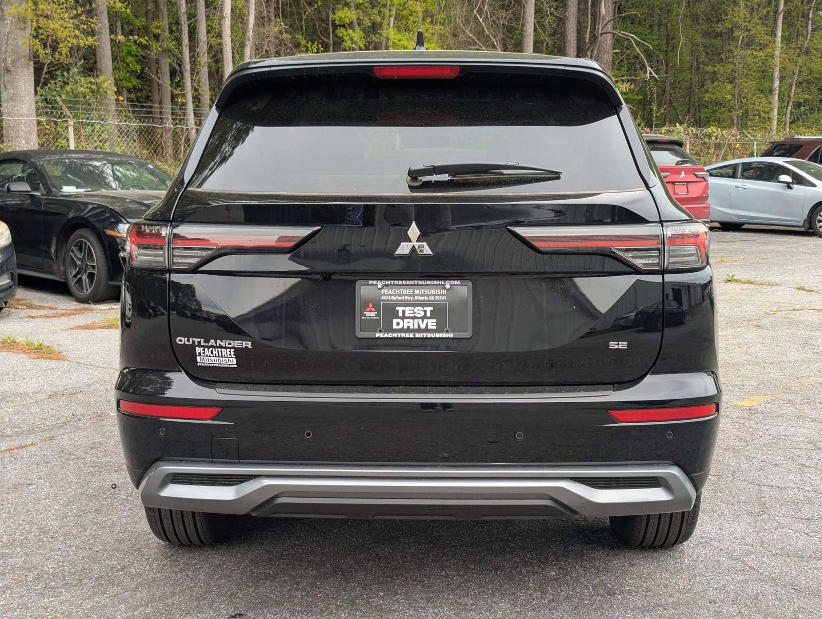 2026 Mitsubishi Outlander SE