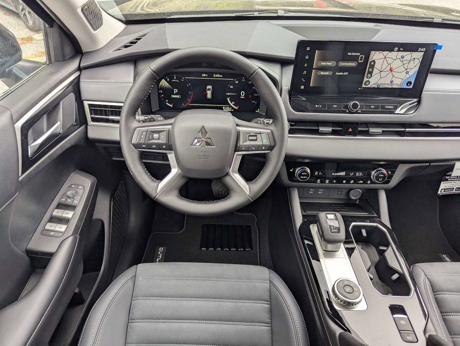 2026 Mitsubishi Outlander SE