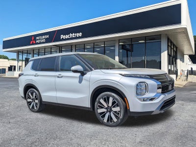 2026 Mitsubishi Outlander SE