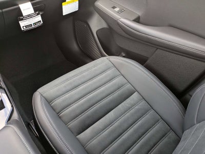 2026 Mitsubishi Outlander Base