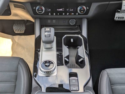 2026 Mitsubishi Outlander Base