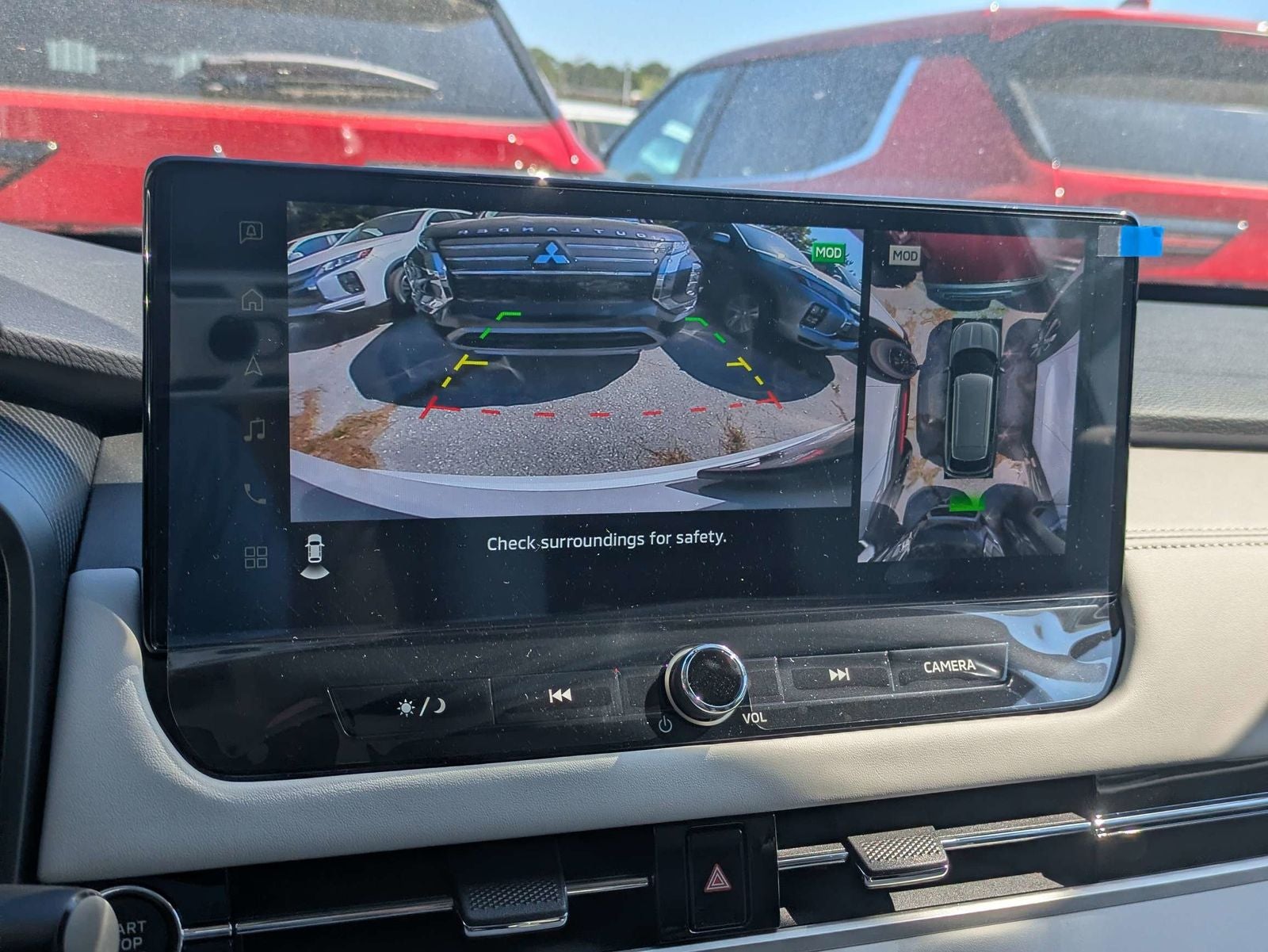 2026 Mitsubishi Outlander SE