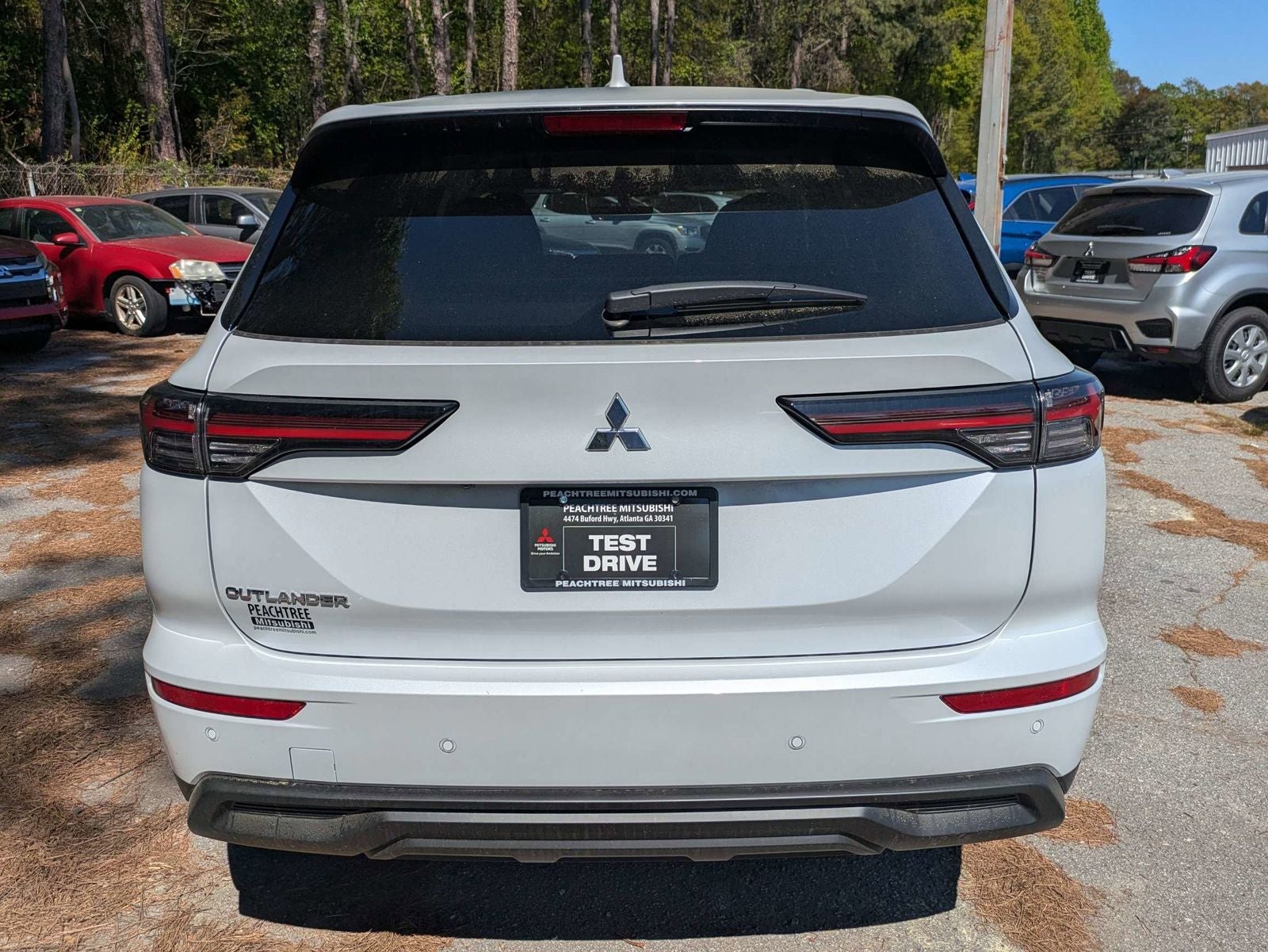 2026 Mitsubishi Outlander SE