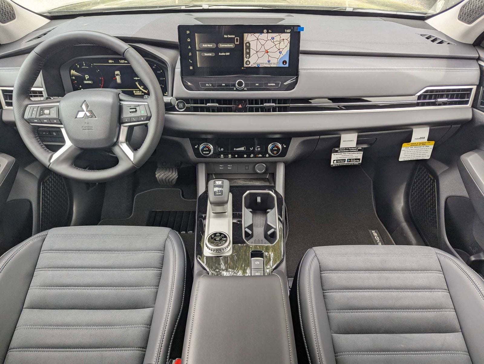 2026 Mitsubishi Outlander SE
