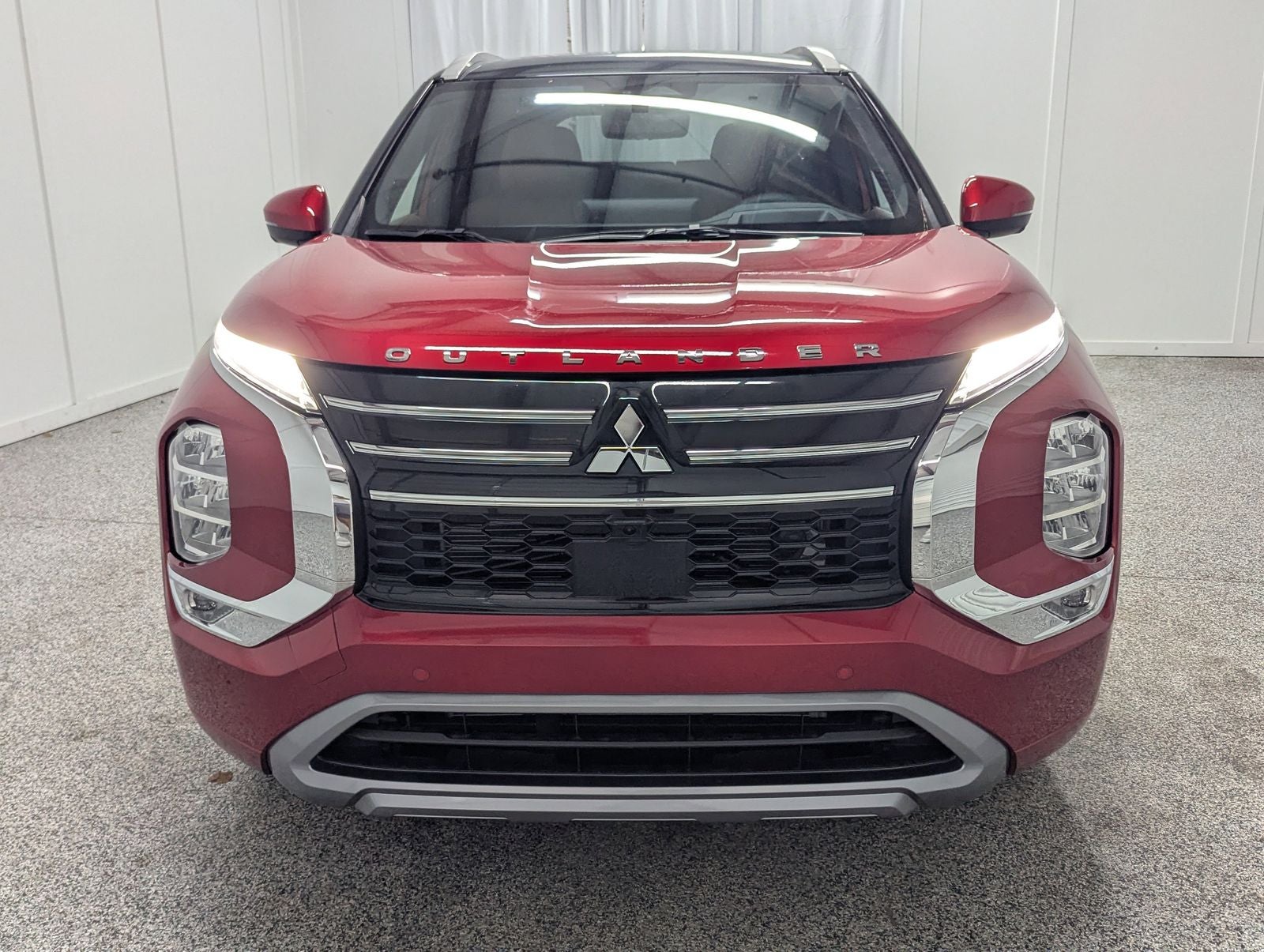 2025 Mitsubishi Outlander SEL