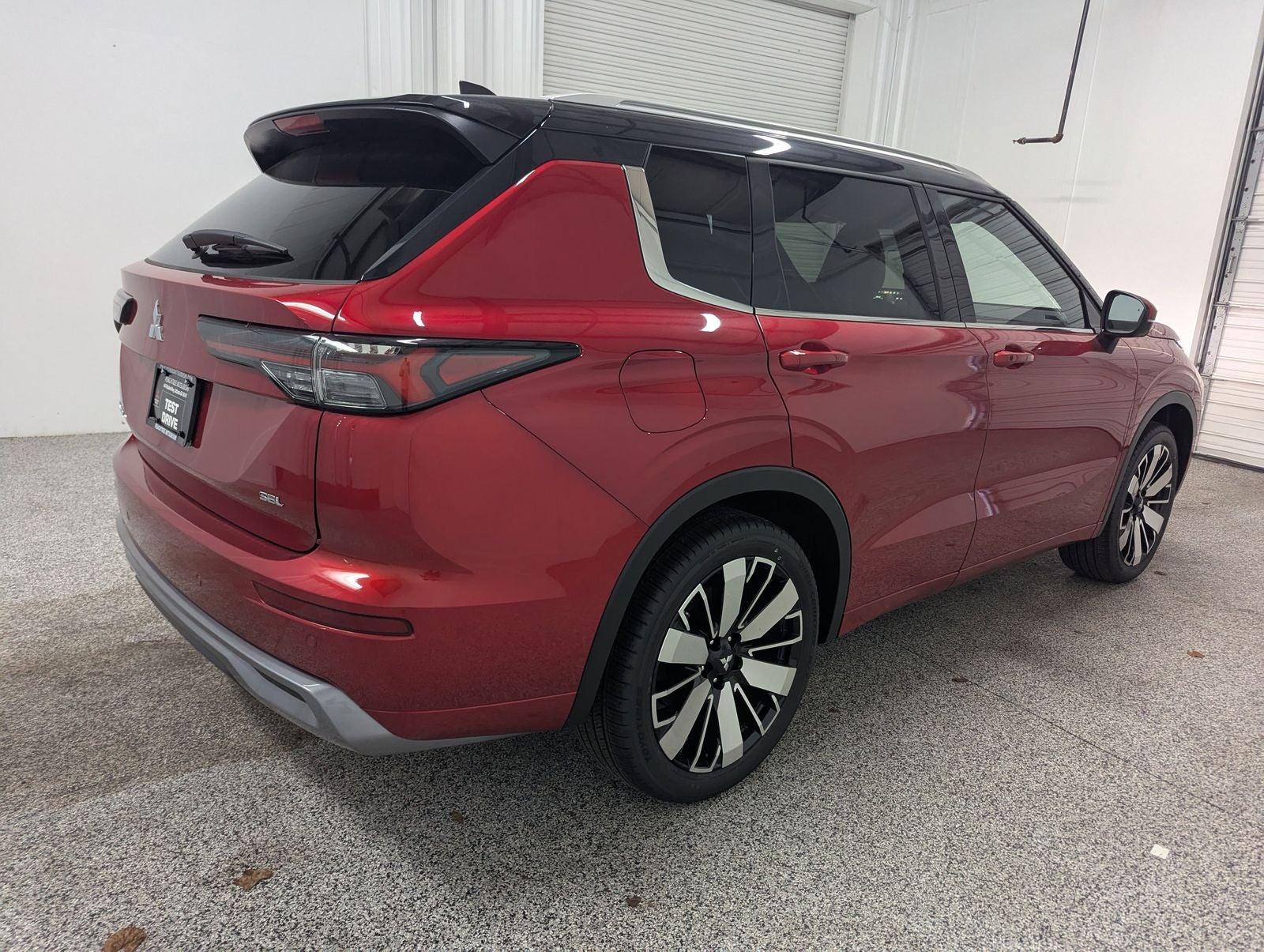 2025 Mitsubishi Outlander SEL