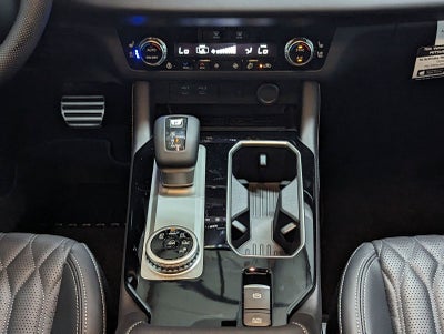 2025 Mitsubishi Outlander SEL