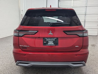 2025 Mitsubishi Outlander SEL