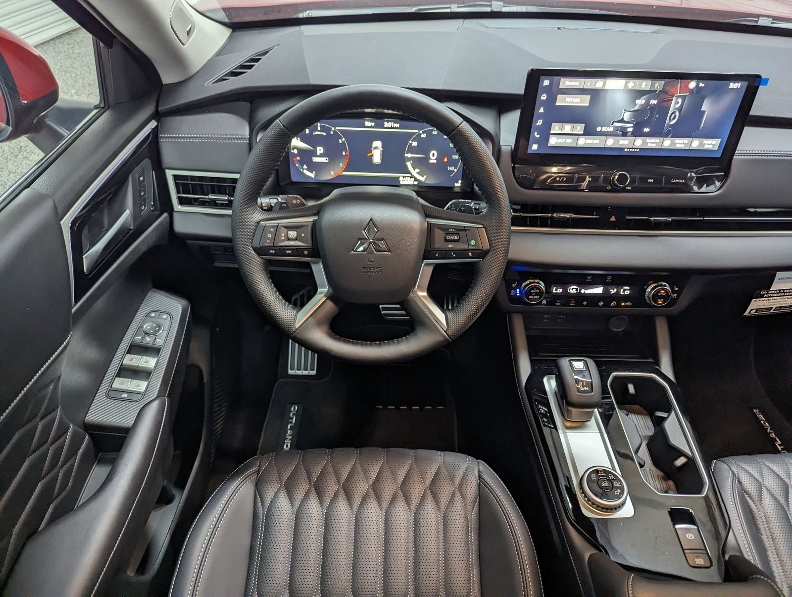 2025 Mitsubishi Outlander SEL