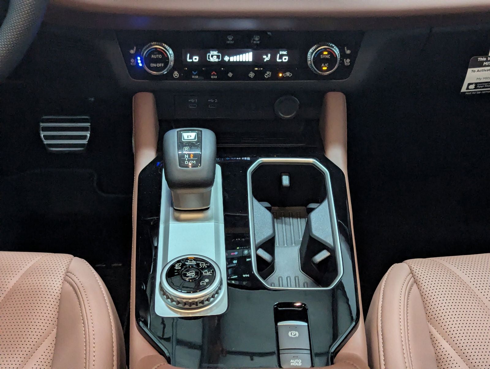2025 Mitsubishi Outlander SEL