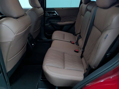 2025 Mitsubishi Outlander SEL
