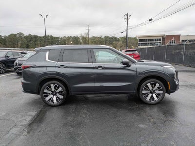 2025 Mitsubishi Outlander SEL