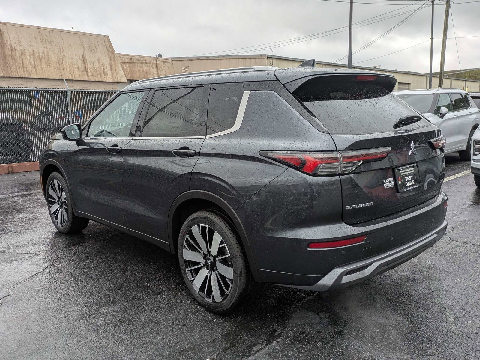 2025 Mitsubishi Outlander SEL