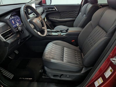 2025 Mitsubishi Outlander SEL