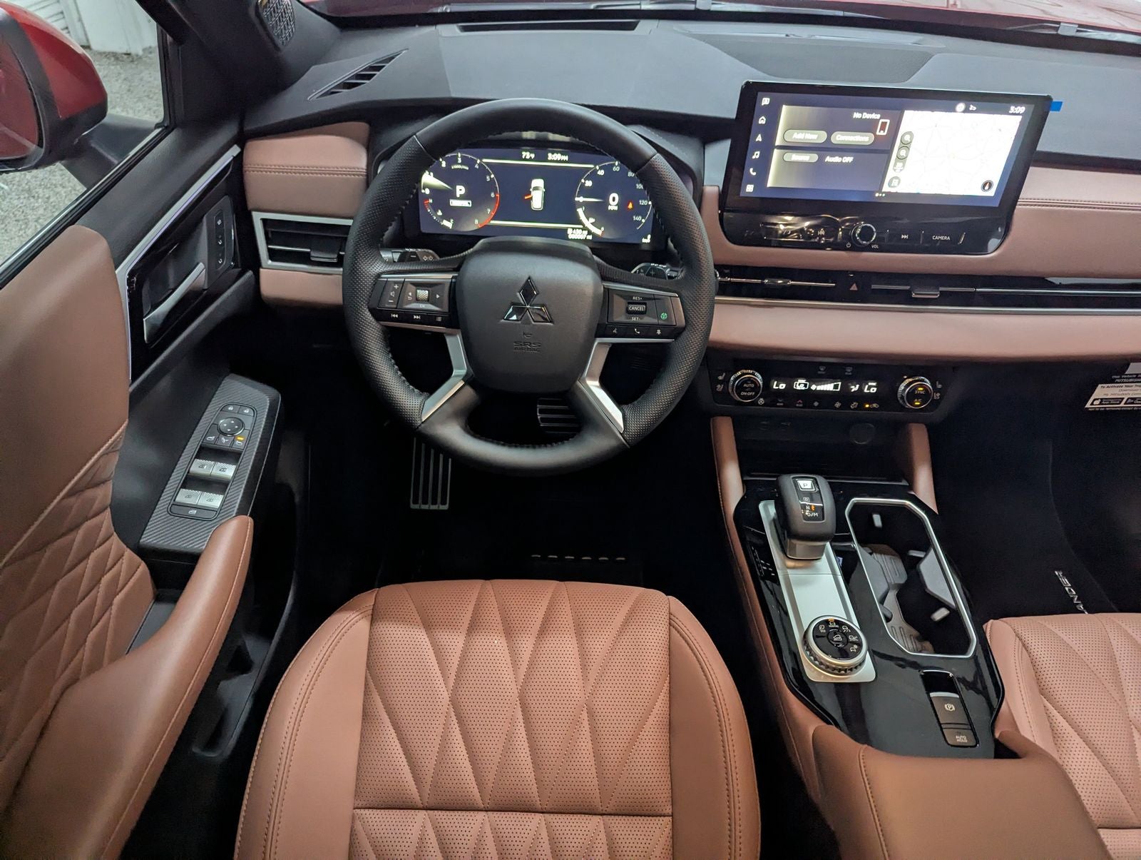 2025 Mitsubishi Outlander SEL