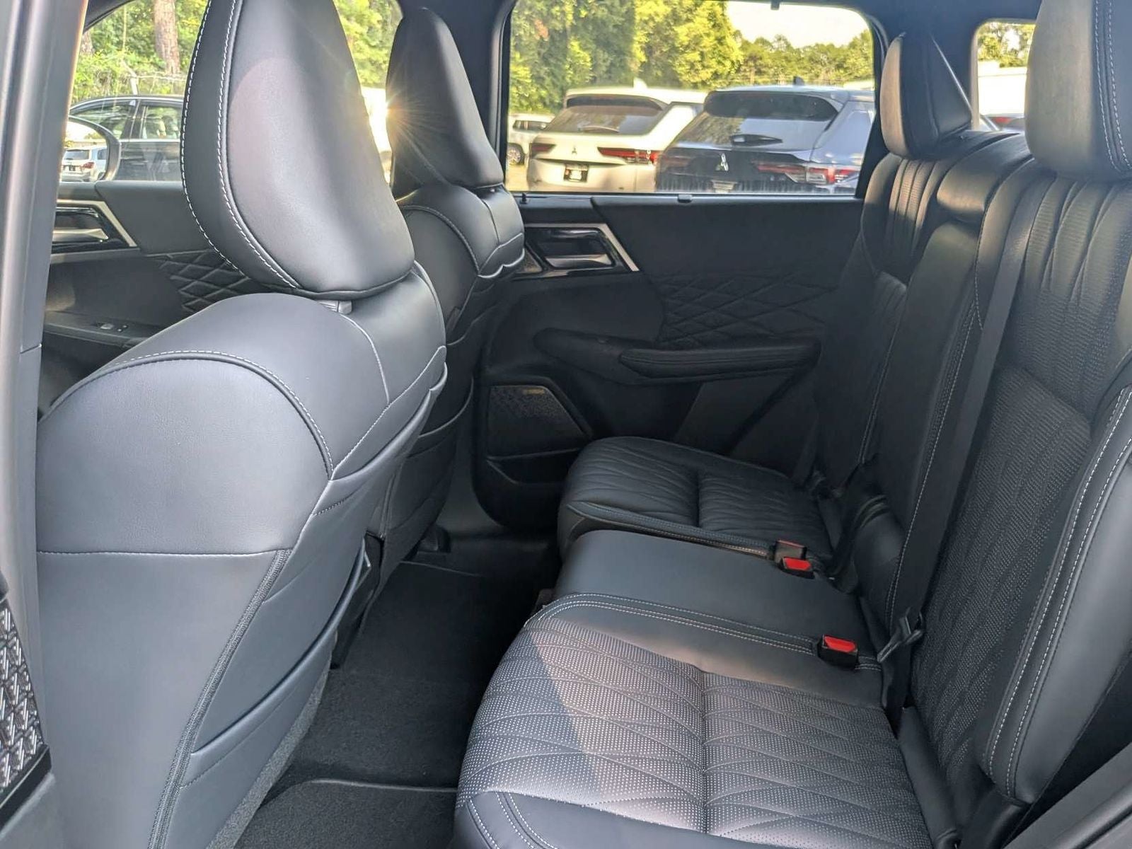 2026 Mitsubishi Outlander Black Edition