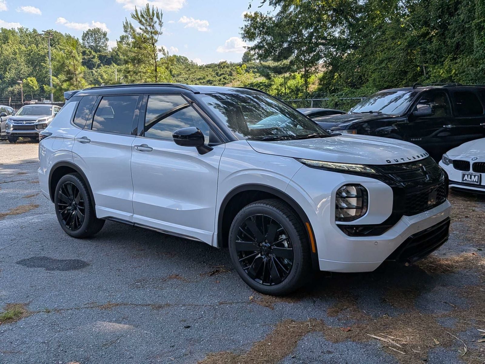 2026 Mitsubishi Outlander Black Edition