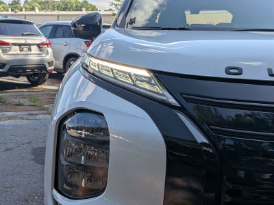 2026 Mitsubishi Outlander Black Edition