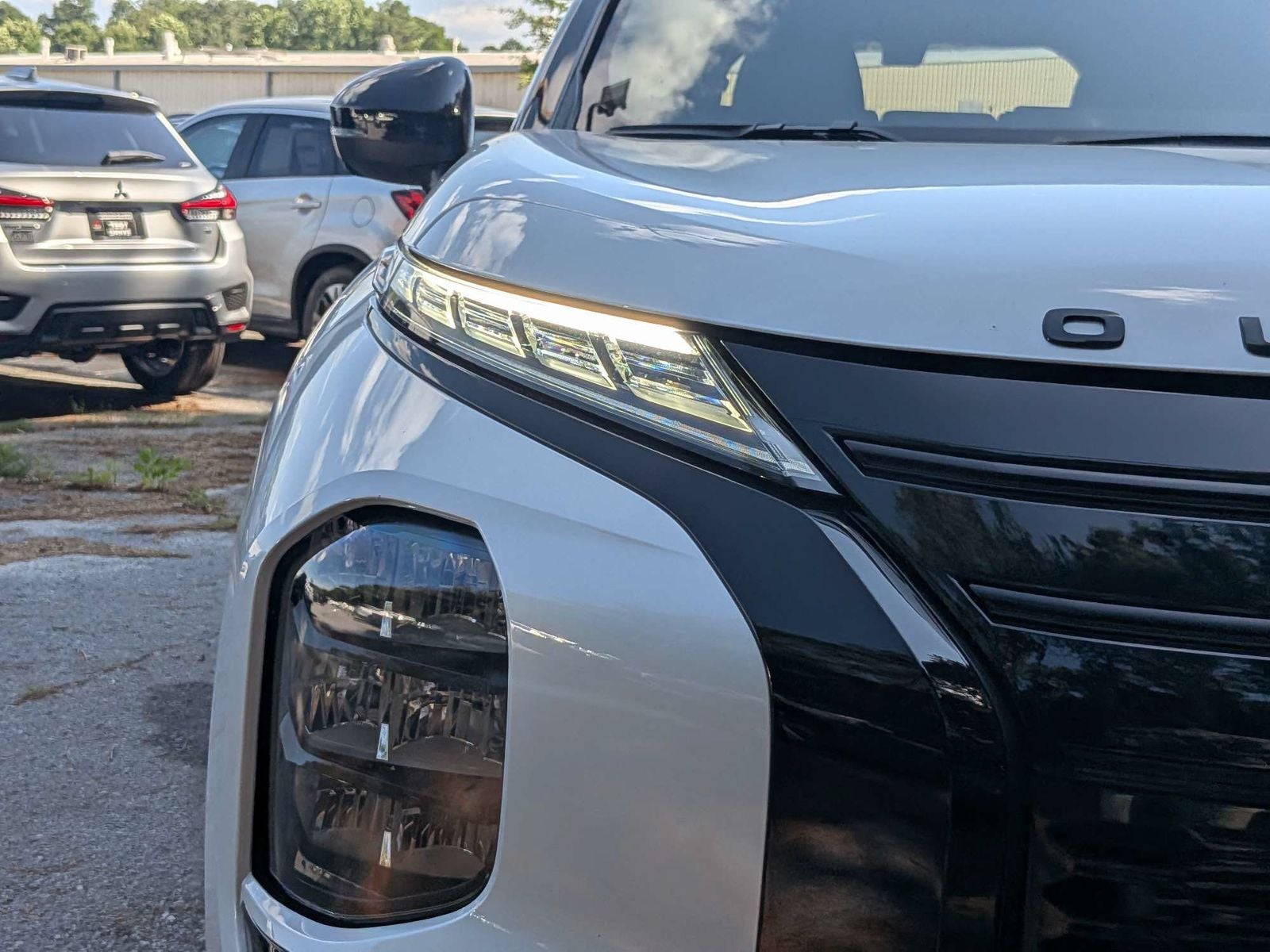 2026 Mitsubishi Outlander Black Edition