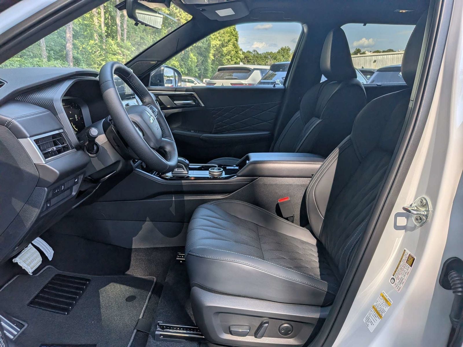 2026 Mitsubishi Outlander Black Edition
