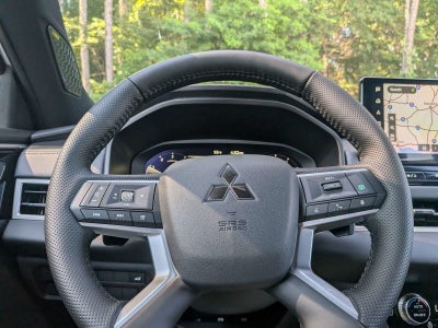 2026 Mitsubishi Outlander Black Edition