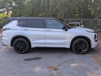 2026 Mitsubishi Outlander Black Edition