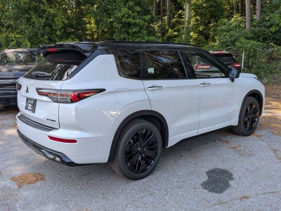 2026 Mitsubishi Outlander Black Edition
