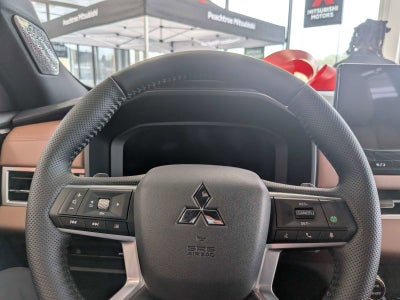 2026 Mitsubishi Outlander SEL