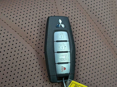 2026 Mitsubishi Outlander SEL