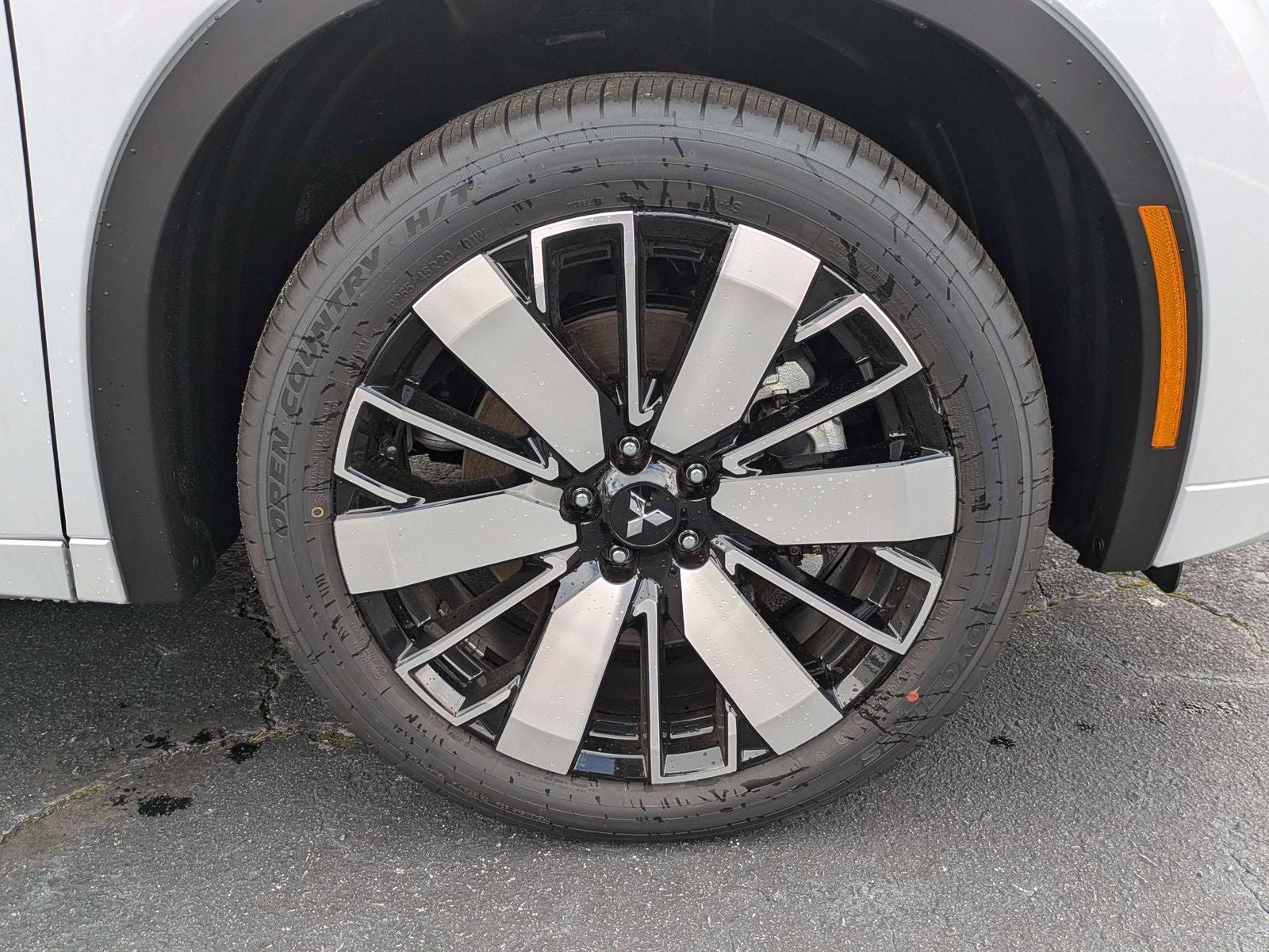 2026 Mitsubishi Outlander SEL