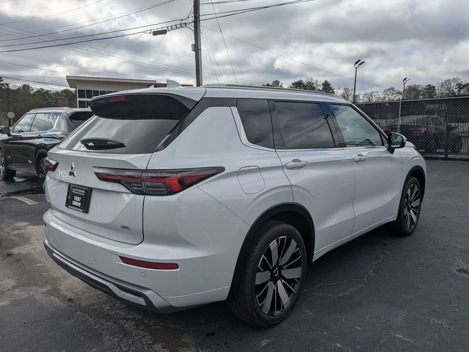 2026 Mitsubishi Outlander SEL